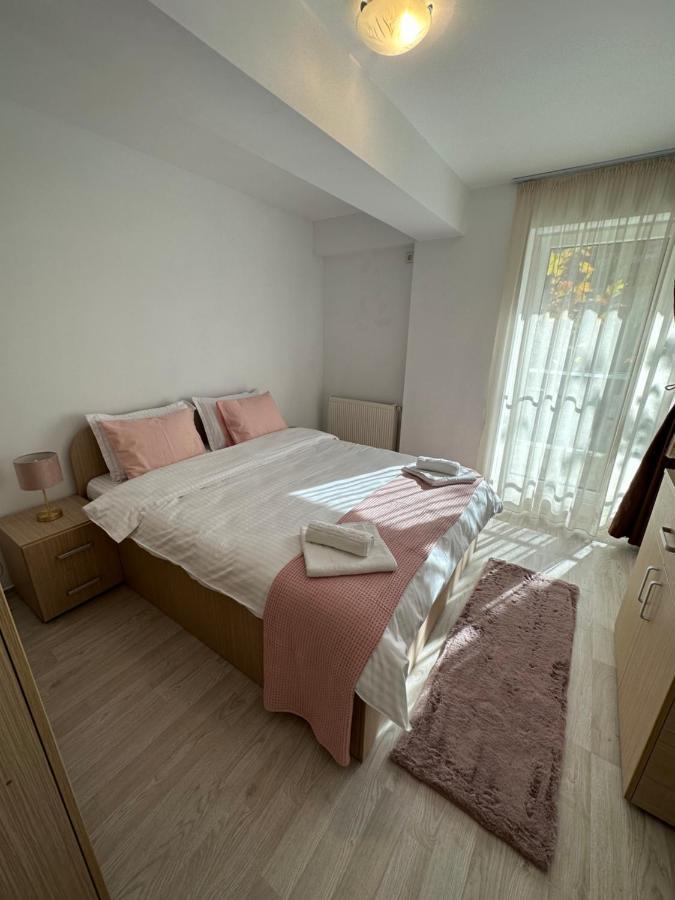 Fly Airport Residences & Therme-Self Check-In Otopeni Eksteriør billede