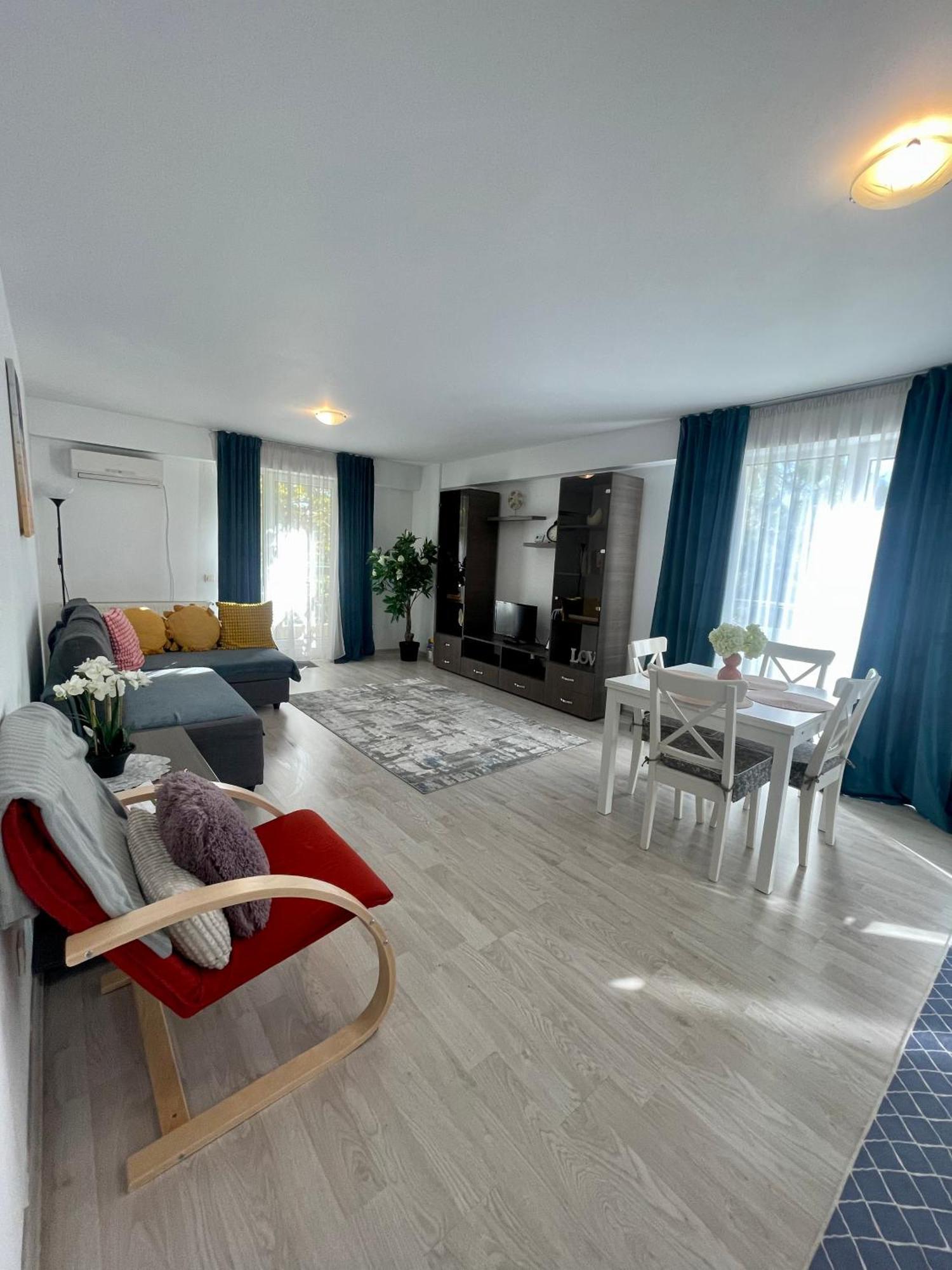 Fly Airport Residences & Therme-Self Check-In Otopeni Eksteriør billede
