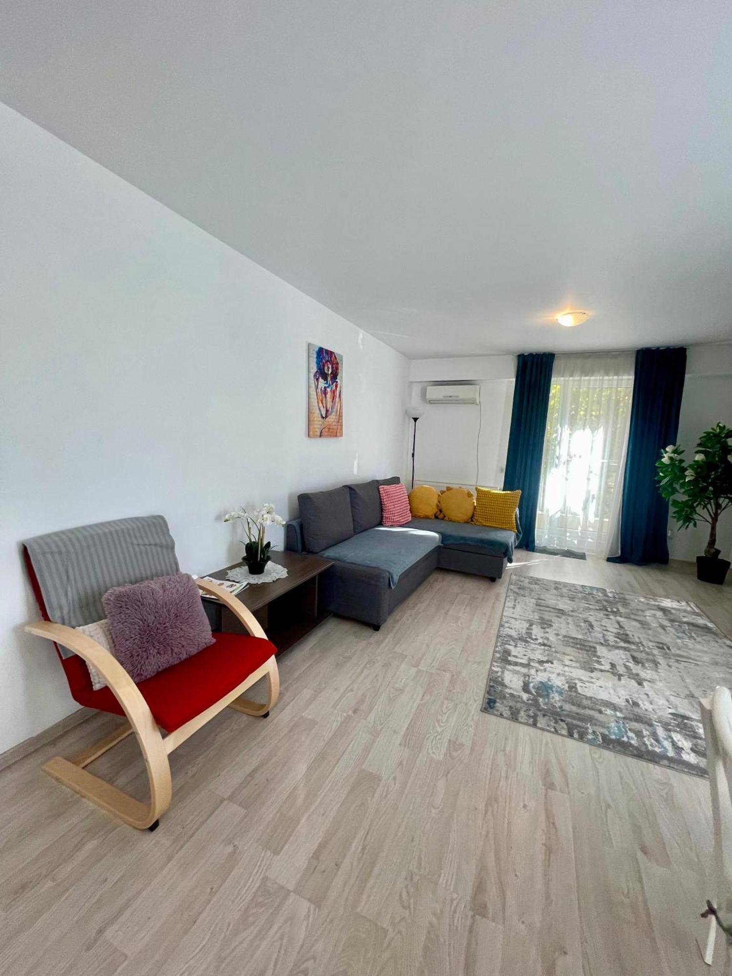 Fly Airport Residences & Therme-Self Check-In Otopeni Eksteriør billede